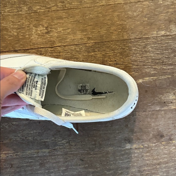 Nike Men's White and Tan Sneakers - Picture 4 of 5